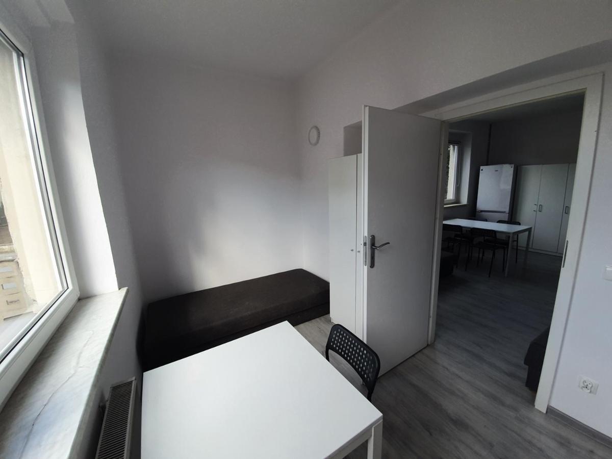 Riviera Rybnik Hostel Ρίμπνικ Εξωτερικό φωτογραφία